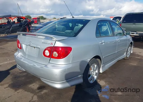 2005 Toyota Corolla S z USA, uszkodzony, nr VIN 1NXBR30E15Z502877